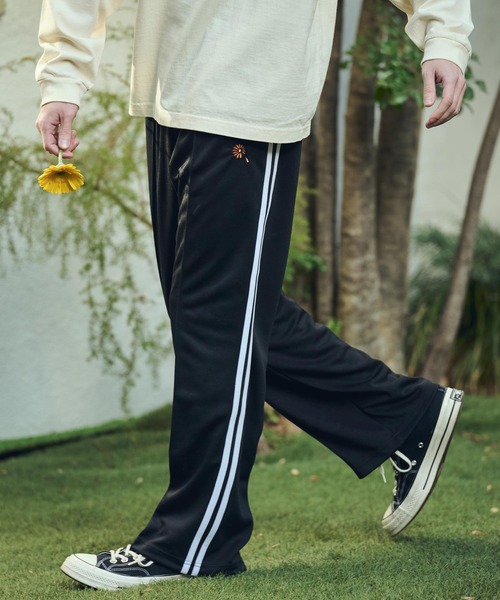 UN-FILLED(アンフィルド)の「mp14524- GARBERA EMB TRACK PANTS トラックパンツ(SDUF-2608)(その他パンツ・メンズ・グレー系その他/ベージュ系その他/ブラック×ホワイト・XL/L/M)」の21枚目の写真