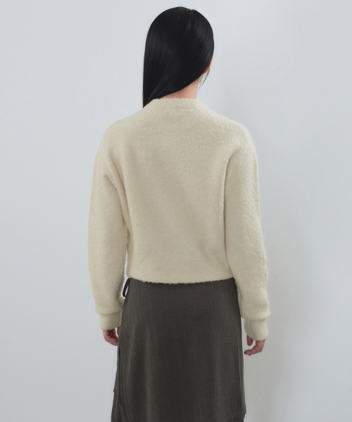 MUSINSA STANDARD WOMAN（ムシンサスタンダードウーマン）の「ウィメンズブークルラウンドネックカーディガン[アイボリー]（カーディガン/ボレロ・レディース・その他・SMALL/MEDIUM/X-SMALL/LARGE）」の3枚目の写真