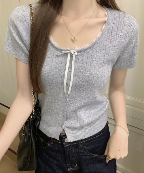 SHEPP(シープ)の「【26年春夏新作】リボンレーストリム透かし編み半袖ニットトップス(Tシャツ/カットソー・レディース・グレー/サックスブルー/ブラック/アイボリー・F)」の18枚目の写真