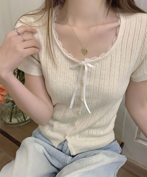 SHEPP(シープ)の「【26年春夏新作】リボンレーストリム透かし編み半袖ニットトップス(Tシャツ/カットソー・レディース・グレー/サックスブルー/ブラック/アイボリー・F)」の9枚目の写真