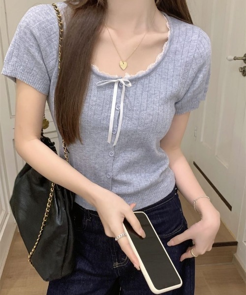 SHEPP(シープ)の「【26年春夏新作】リボンレーストリム透かし編み半袖ニットトップス(Tシャツ/カットソー・レディース・グレー/サックスブルー/ブラック/アイボリー・F)」の19枚目の写真