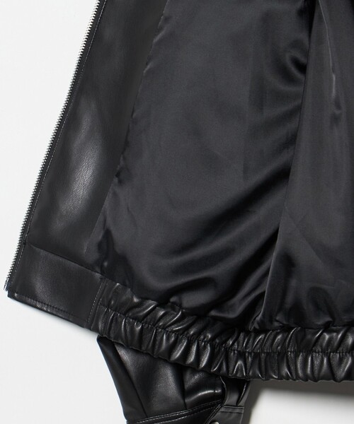 A DAY IN THE LIFE UNITED ARROWS(アデイインザライフユナイテッドアローズ)の「レザーライク A2ブルゾン <A DAY IN THE LIFE>(ブルゾン・レディース・ダークグレー/ダークブラウン/ブラック・FREE)」の13枚目の写真