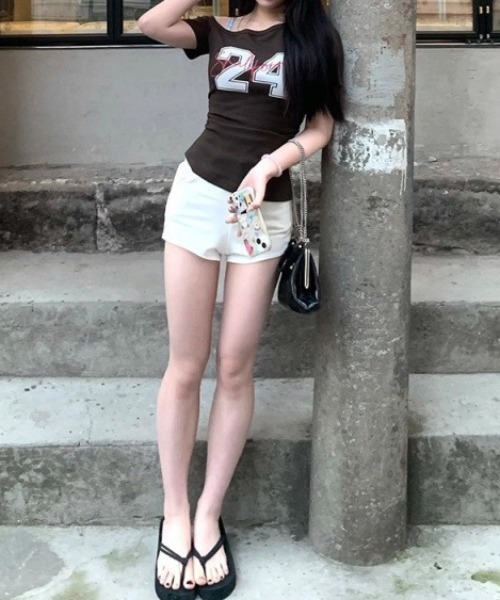 SHEPP（シープ）の「【26年春夏新作】アソートワンショルロゴプリント半袖Tシャツ（Tシャツ/カットソー・レディース・ネイビー/ライトグレー/ブラウン・L/M）」の8枚目の写真