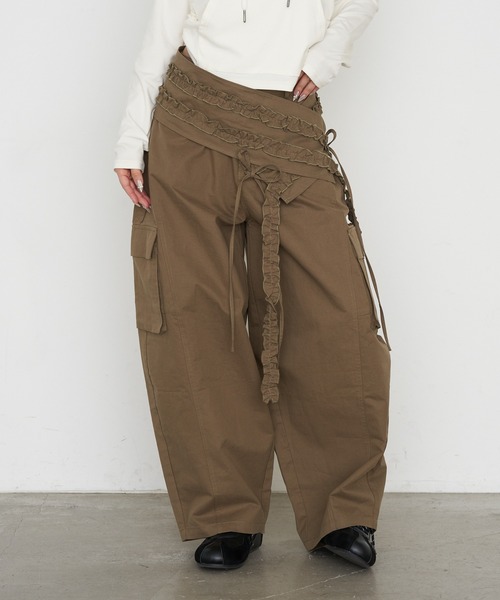 RAY CASSIN（レイカズン）の「デザインベルト付カーゴパンツ（カーゴパンツ・レディース・アイボリー/ベージュ/カーキ・FREE）」の11枚目の写真
