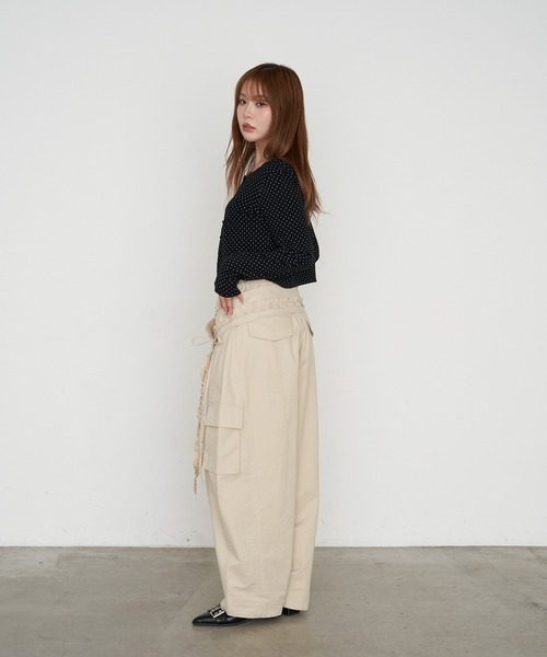 RAY CASSIN（レイカズン）の「デザインベルト付カーゴパンツ（カーゴパンツ・レディース・アイボリー/ベージュ/カーキ・FREE）」の16枚目の写真