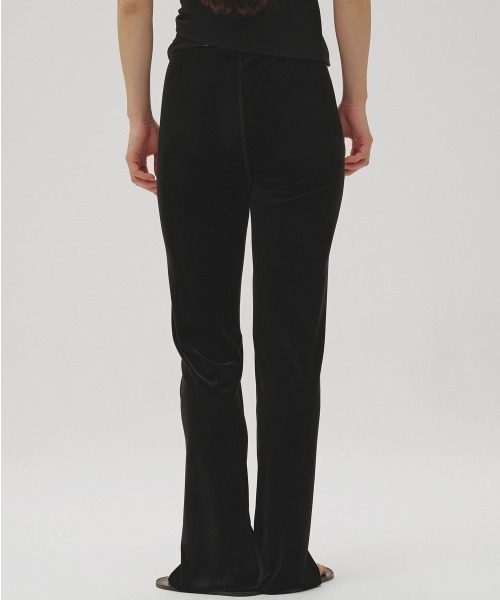 TODAYFUL（トゥデイフル）の「Velour Slit Leggings（その他パンツ・レディース・ブラウン/ブラック・38inch/36inch）」の4枚目の写真