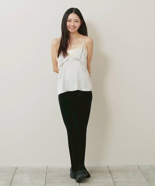 TODAYFUL（トゥデイフル）の「Velour Slit Leggings（その他パンツ・レディース・ブラウン/ブラック・38inch/36inch）」の17枚目の写真