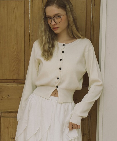 archives（アルシーヴ）の「シェルプレートクロスボタンニットカーディガン（カーディガン/ボレロ・レディース・グレー/アイボリー/ピンク/ネイビー/イエロー・MEDIUM）」の17枚目の写真