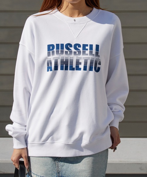 Russell Athletic(ラッセルアスレティック)の「Russell Athletic/ラッセルアスレティック Nu Blend Sweat Gradient Logo CN ボックスシルエット グラフィックデザイン スウェット 2026年春夏春服 夏服(スウェット・メンズ・ホワイト/アッシュグレー/ネイビー/チャコール・M/L/XL)」の11枚目の写真
