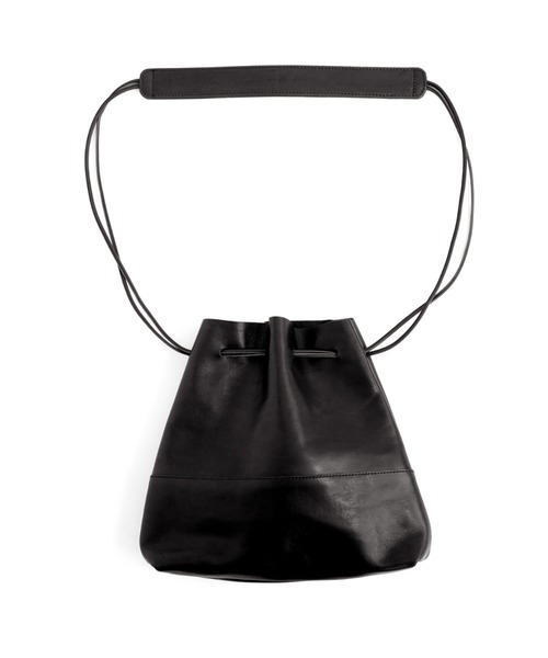 STANDARD SUPPLY(スタンダードサプライ)の「アーツアンドクラフツ / HORSE LEATHER ホースレザー / DRAW STRINGS WIDE SHOULDER ドローストリングスワイドショルダー(ショルダーバッグ・レディース・ブラック/タン/チョコ・FREE)」の1枚目の写真