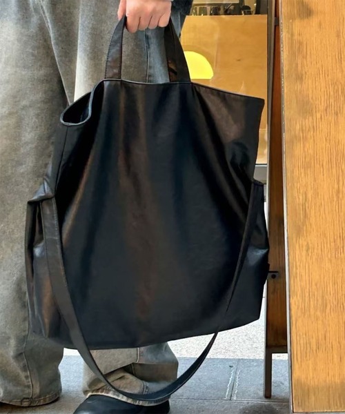 WESTBOY(ウエストボーイ)の「ユニセックス A4収納可 2WAY レザーライク ビッグトート&ショルダーバッグ WO26S5BG11(ショルダーバッグ・メンズ・ブラック・FREE)」の10枚目の写真