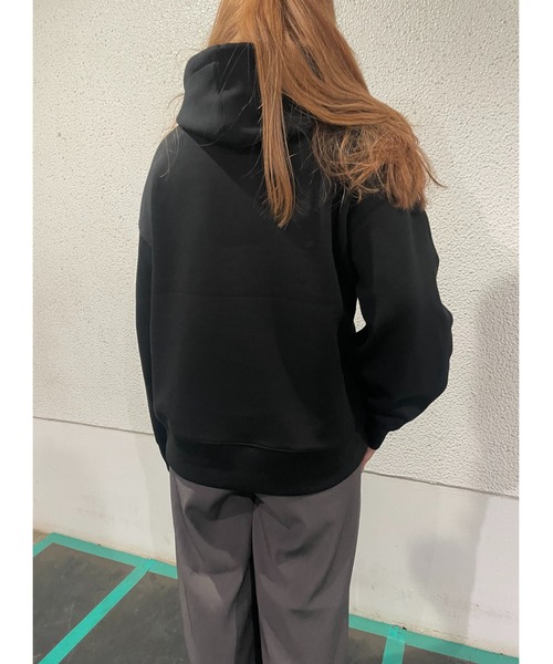 WORLD WIDE LOVE!(ワールドワイドラブ)の「I'DON'T フーディー(スウェット・レディース・ブラック・1)」の3枚目の写真