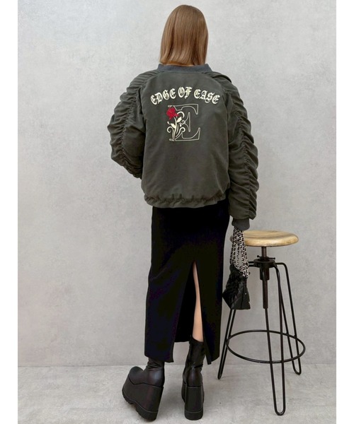 EVRIS（エヴリス）の「バックリボンロングニットワンピース（ワンピース・レディース・ブラウン/ブルー/ブラック・FREE）」の17枚目の写真