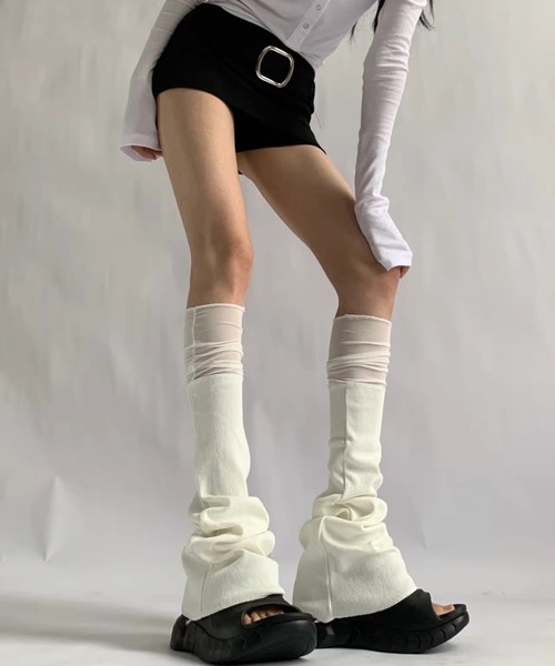 Vipoa(ヴィポア)の「チュールレイヤードレッグウォーマー(レッグウォーマー・レディース・グレー/ホワイト/ブラック/ダークグレー・FREE)」の5枚目の写真