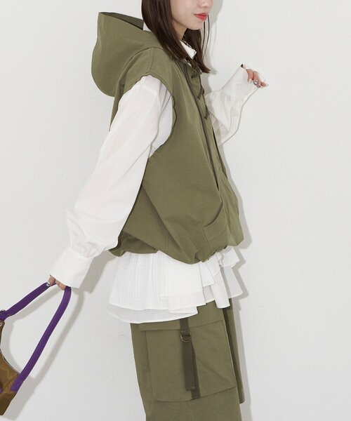 CIAOPANIC（チャオパニック）の「【UNESS/ユーネス】レースアップアノラックベスト（ベスト・レディース・カーキ/ベージュ・ONE SIZE）」の14枚目の写真