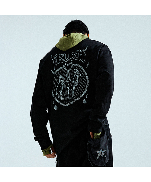 KRUXH(クルクス)の「GOAT ロングスリーブ ブラック(Tシャツ/カットソー・レディース・その他・1/2/3)」の1枚目の写真