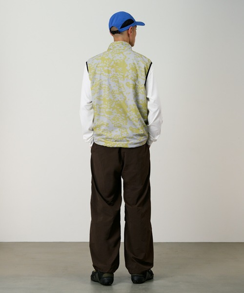Gramicci（グラミチ）の「FLYWEIGHT VEST｜フライウェイトベスト（ベスト・メンズ・ブラック/カモフラージュ・S/M/L/XL/XXL）」の5枚目の写真