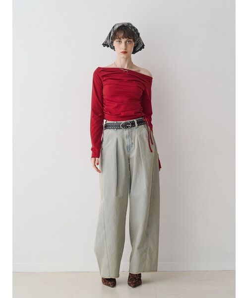 jouetie(ジュエティ)の「【SOMETHING×PosTokyo】Tuck Buggy(デニムパンツ・レディース・ブラック/ブルー・MEDIUM/SMALL)」の4枚目の写真