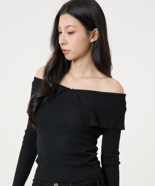 UNKNOWN PLANET（アンノウンプラネット）の「ラッフルボートネックロングスリーブニットトップブラック（ニット/セーター・レディース・その他・FREE）」の6枚目の写真