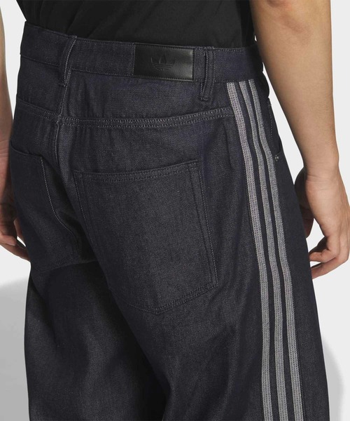 adidas(アディダス)の「デニム ファイヤーバード トラックパンツ(ジャージ) / アディダスオリジナルス adidas Originals(その他パンツ・メンズ・ブルー・30inch/28inch/36inch/34inch/26inch/33inch/32inch/31inch/38inch)」の3枚目の写真