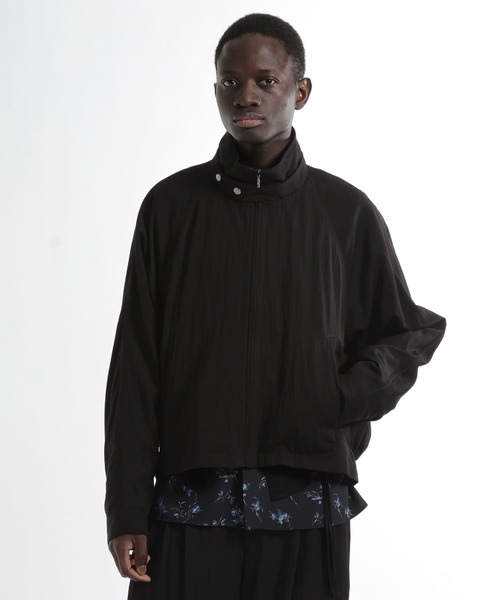 HARE（ハレ）の「トランジションブルゾン(HARE)（ブルゾン・メンズ・ブラック/ブルー・FREE）」の2枚目の写真