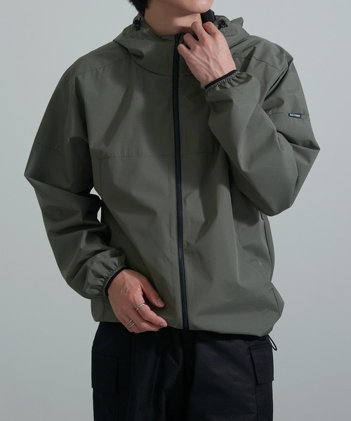 FORECAST(フォーキャスト)の「【FORECAST】オルパスジャケット 防風/防水/ドローコード 6840(マウンテンパーカー・メンズ・オリーブ/ブラック・LL/L)」の19枚目の写真