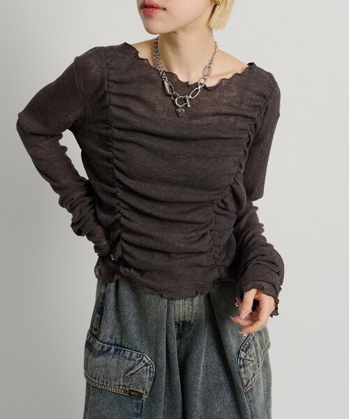 w closet（ダブルクローゼット）の「フロントギャザープルオーバー（Tシャツ/カットソー・レディース・オフホワイト/パープル/イエロー/サックスブルー/ピンク/チャコールグレー・FREE）」の3枚目の写真