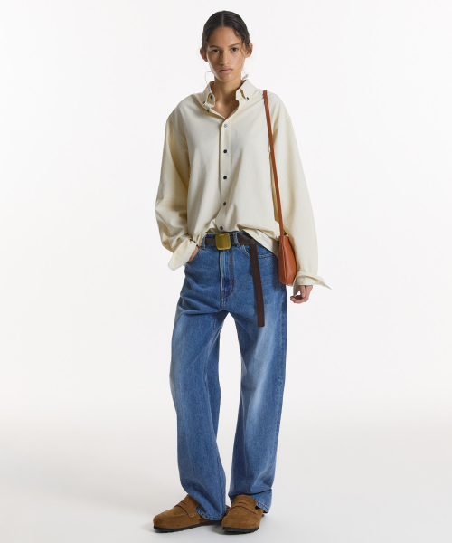 NOHANT(ノアン)の「WASHED STRAIGHT DENIM PANTS-WOMENS MID BLUE(デニムパンツ・レディース・ブルー・SMALL/MEDIUM)」の2枚目の写真