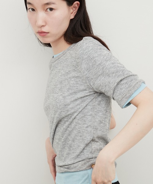 OFROOM(オフルーム)の「Sheer Layered Half Sleeve Tee|シアーレイヤードハーフスリーブTee(Tシャツ/カットソー・レディース・グレー系1/イエロー系/ネイビー系・FREE)」の14枚目の写真