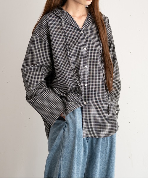 hwyl(ヒュイル)の「フードシャツ(シャツ/ブラウス・レディース・ブラック/アイボリー・FREE)」の22枚目の写真