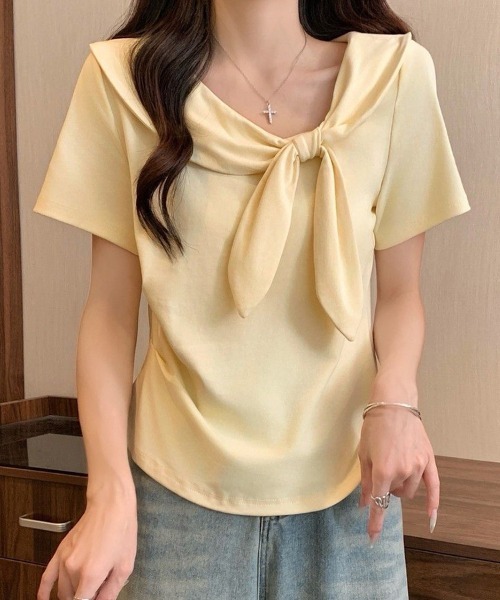 mielu(ミエル)の「リボン付き半袖Tシャツ(Tシャツ/カットソー・レディース・ブラック/イエロー/レッド/ホワイト・FREE)」の3枚目の写真