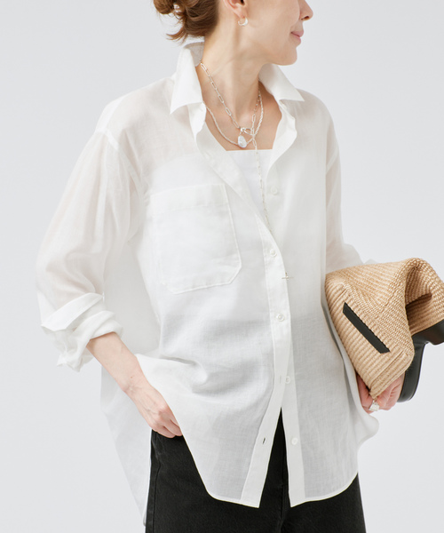 VERMEIL par iena(ヴェルメイユパーイエナ)の「Airy Ramie Over シャツ(シャツ/ブラウス・レディース・ブラック/ブルー/ホワイト・FREE)」の2枚目の写真