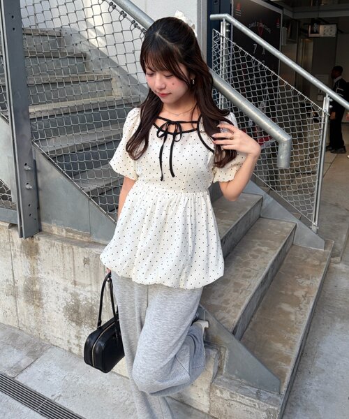 continuer de NICE CLAUP(コンティニューデナイスクラップ)の「【yuzu企画】推し活にも♡バルーンチュニック(シャツ/ブラウス・レディース・オフホワイト/チェック/ドット/ピンク・FREE)」の18枚目の写真