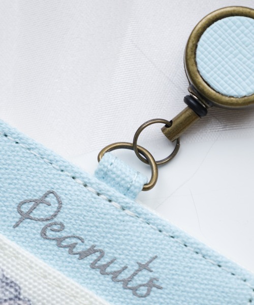 FUNALIVE（ファンアライブ）の「SNOOPY スヌーピーシングルパスケース リール付き（パスケース・レディース・アイボリー・FREE）」の3枚目の写真