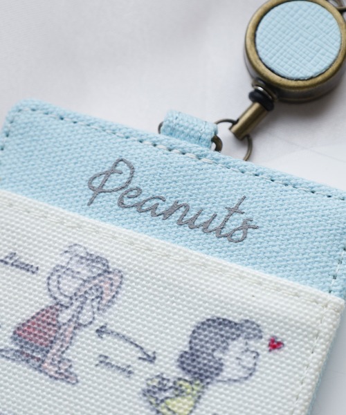 FUNALIVE（ファンアライブ）の「SNOOPY スヌーピーシングルパスケース リール付き（パスケース・レディース・アイボリー・FREE）」の4枚目の写真