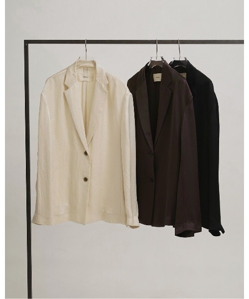 TODAYFUL(トゥデイフル)の「Satin Over Jacket 12610103(テーラードジャケット・レディース・ブラウン/オフホワイト/ブラック・36/38)」の12枚目の写真