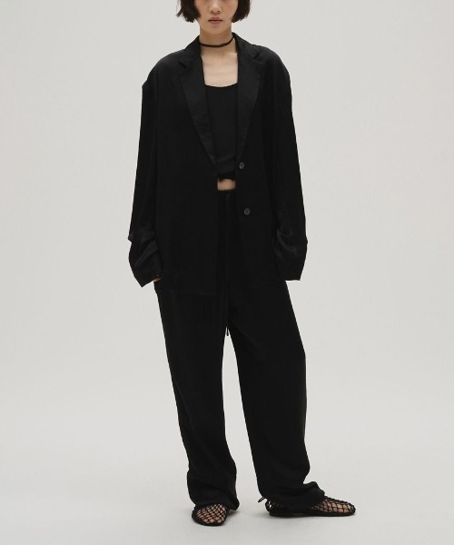 TODAYFUL(トゥデイフル)の「Satin Over Jacket 12610103(テーラードジャケット・レディース・ブラウン/オフホワイト/ブラック・36/38)」の8枚目の写真