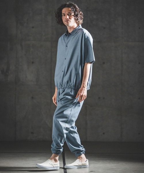 GLIMCLAP(グリムクラップ)の「mp14930- Bamboo Blend Chambray Gathered Hem Pants バルーンパンツ(202-043-gls-cg)(その他パンツ・メンズ・ブラウン/ネイビー/ブラック・S/M/L)」の7枚目の写真
