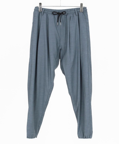 GLIMCLAP(グリムクラップ)の「mp14930- Bamboo Blend Chambray Gathered Hem Pants バルーンパンツ(202-043-gls-cg)(その他パンツ・メンズ・ブラウン/ネイビー/ブラック・S/M/L)」の21枚目の写真