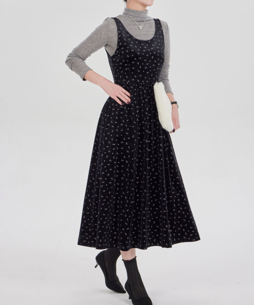 MAIA(マイア)の「ベルベットフラワーワンピース-ピンク(テンセルTシャツセット)(ワンピース・レディース・その他・MEDIUM/LARGE)」の5枚目の写真