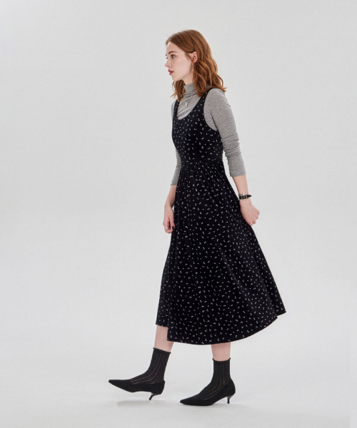 MAIA(マイア)の「ベルベットフラワーワンピース-ピンク(テンセルTシャツセット)(ワンピース・レディース・その他・MEDIUM/LARGE)」の8枚目の写真