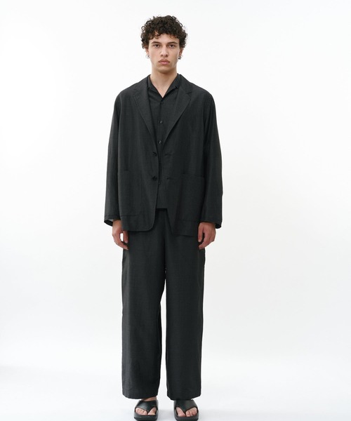 marka（マーカ）の「WIDE CYLINDER FIT EASY PANTS（スラックス・メンズ・ストライプ・2/1）」の4枚目の写真