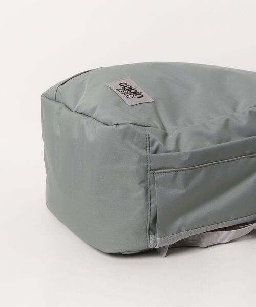 CABINZERO(キャビンゼロ)の「【CABINZERO/キャビンゼロ】CLASSIC TECH 28L - SILVER STORM(バックパック/リュック・メンズ・シルバー系その他・FREE)」の3枚目の写真