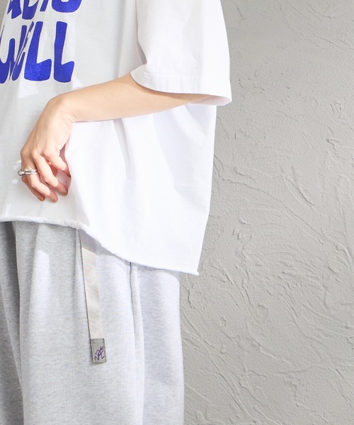 FUNG（ファング）の「[FUNG/ファング] ALL TO WELL カットオフ プリントＴシャツ（Tシャツ/カットソー・レディース・ブラック/ホワイト・M）」の12枚目の写真