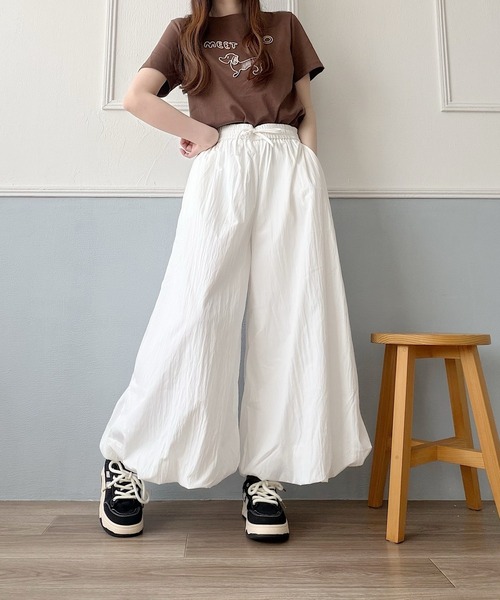 Nana(ナナ)の「ボリュームバルーンワイドパンツ(その他パンツ・レディース・ホワイト・FREE)」の9枚目の写真