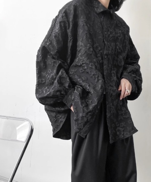 KELVIN（ケルヴァン）の「Jacquard Texture Oversized Shirt ジャガードテクスチャー オーバーサイズシャツ（シャツ/ブラウス・メンズ・ブラック/ホワイト・MEDIUM/LARGE）」の2枚目の写真
