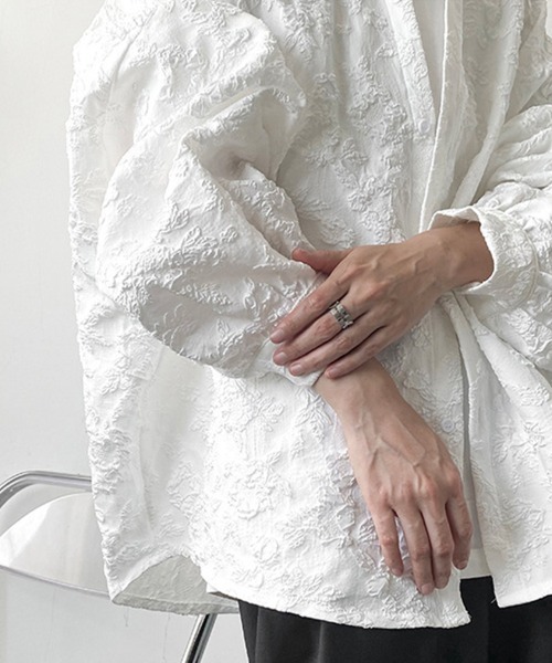 KELVIN（ケルヴァン）の「Jacquard Texture Oversized Shirt ジャガードテクスチャー オーバーサイズシャツ（シャツ/ブラウス・メンズ・ブラック/ホワイト・MEDIUM/LARGE）」の9枚目の写真