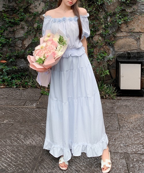 AMAJI(アマジ)の「キャミソール+ハイウエスト スカート セットアップ(セットアップ・レディース・ライトブルー・SMALL/MEDIUM/LARGE/X-LARGE)」の4枚目の写真