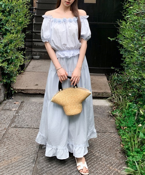 AMAJI(アマジ)の「キャミソール+ハイウエスト スカート セットアップ(セットアップ・レディース・ライトブルー・SMALL/MEDIUM/LARGE/X-LARGE)」の2枚目の写真