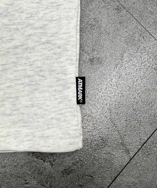 ATMARK(アットマーク)の「《3サイズ展開 / UNISEX 》ATMARK ワンポイントロゴ刺繍 半袖Tシャツ ハート グラフィティ オールド(Tシャツ/カットソー・メンズ・ブラック系2/ホワイト系3/ブラック系4/ブラック系3/ブラック系1/ホワイト系4/ホワイト系2/ホワイト系1・S/L/M)」の18枚目の写真